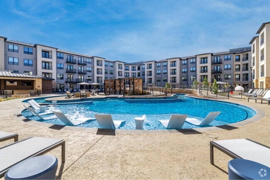 Luxury Apartment 1 bed 1 bath