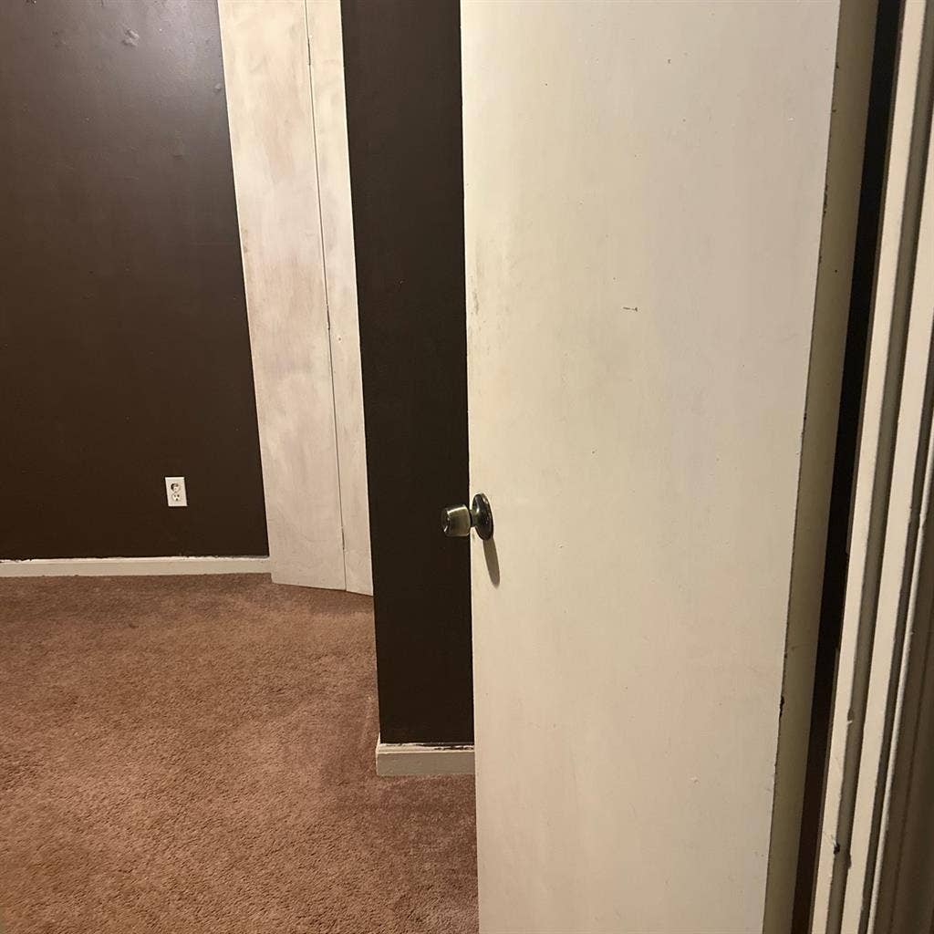 Room, For Rent