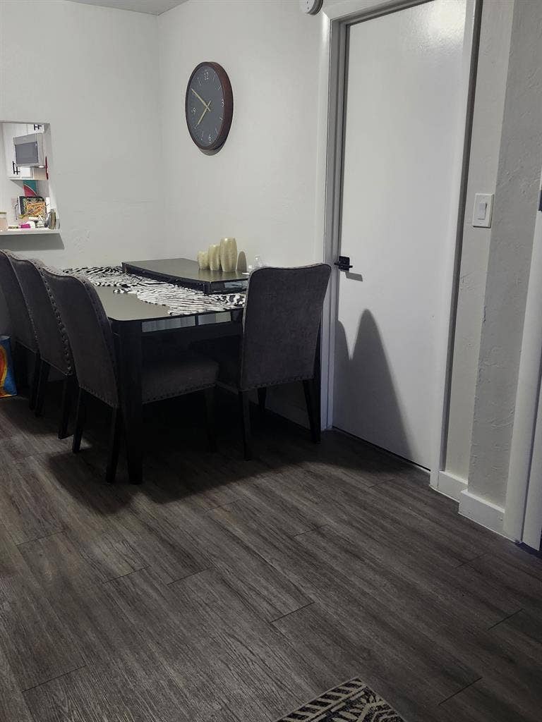 1 bedroom with utiliies included