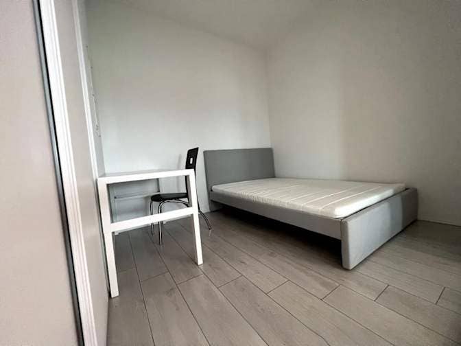 Move Into a Cozy Vaughan Comfort!