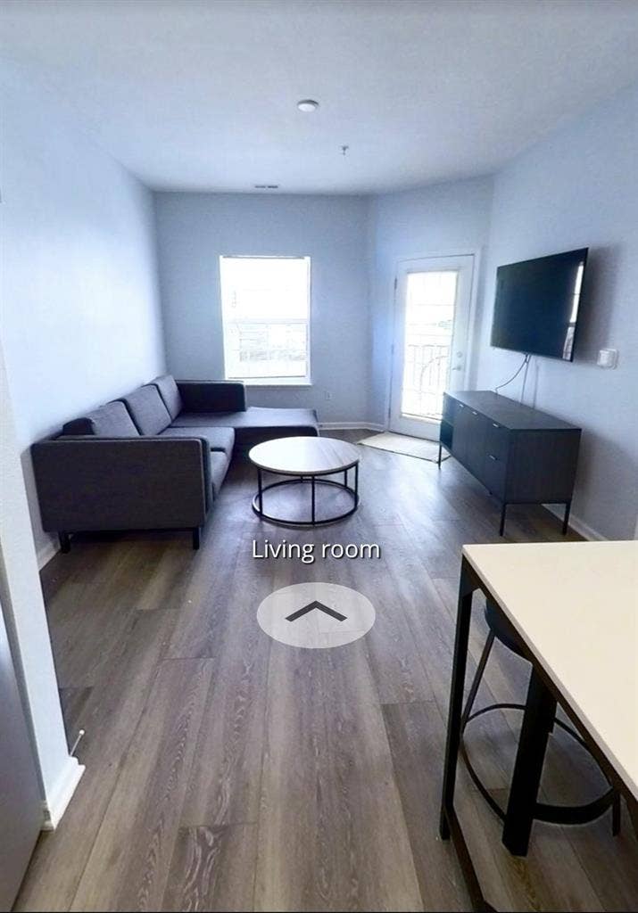 1 Bedroom 1 Bath Near Campus!