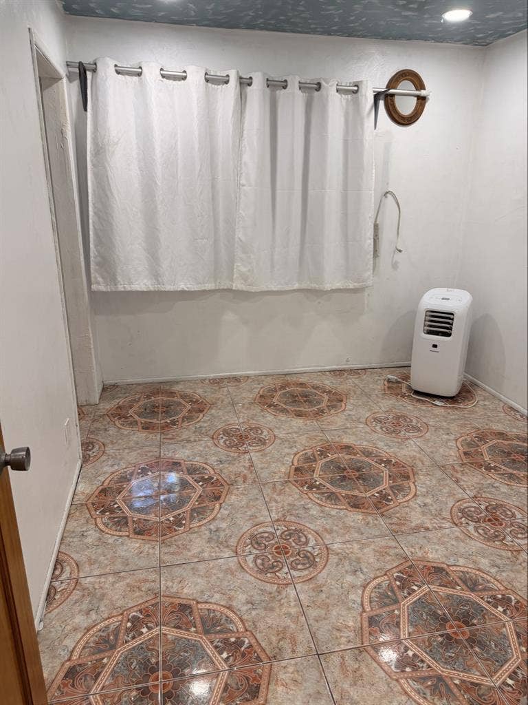 Room for rent by Disneyland