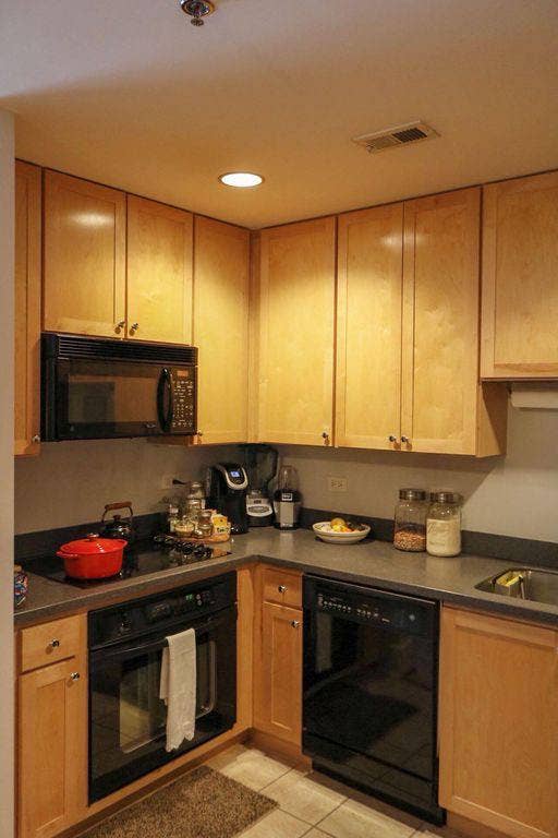 Bright 1BR Sublet Available Now