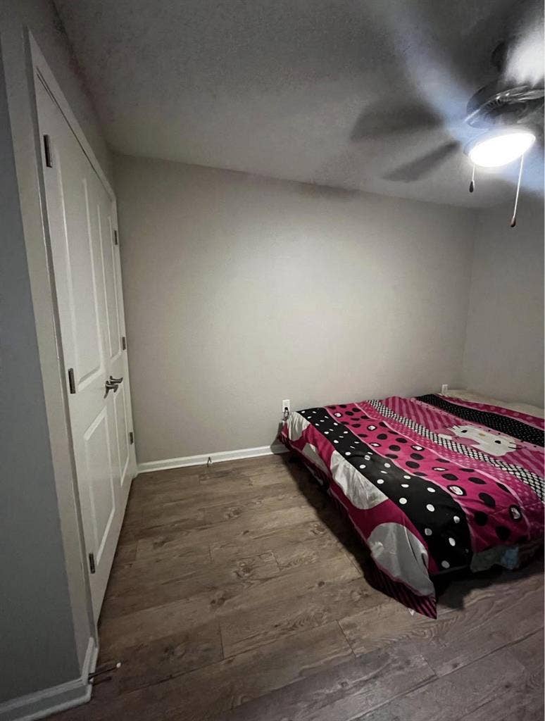 2b 1 bathroom apt