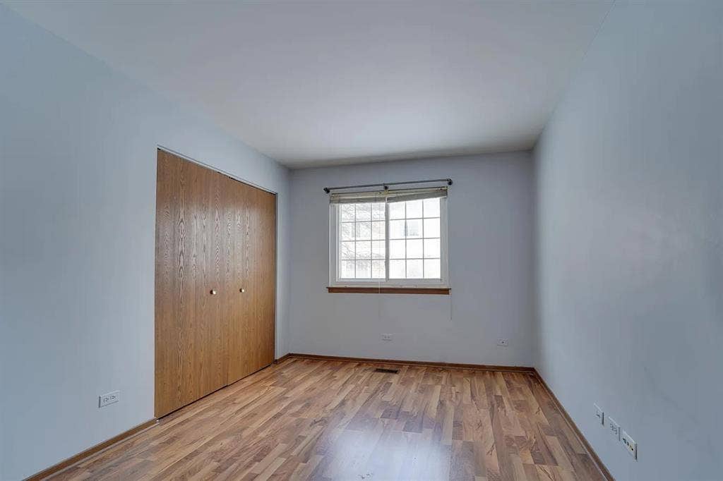 Master bedroom for rent