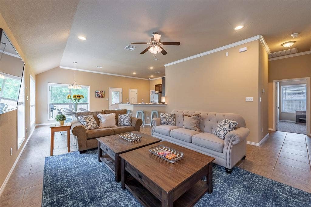Sublease available