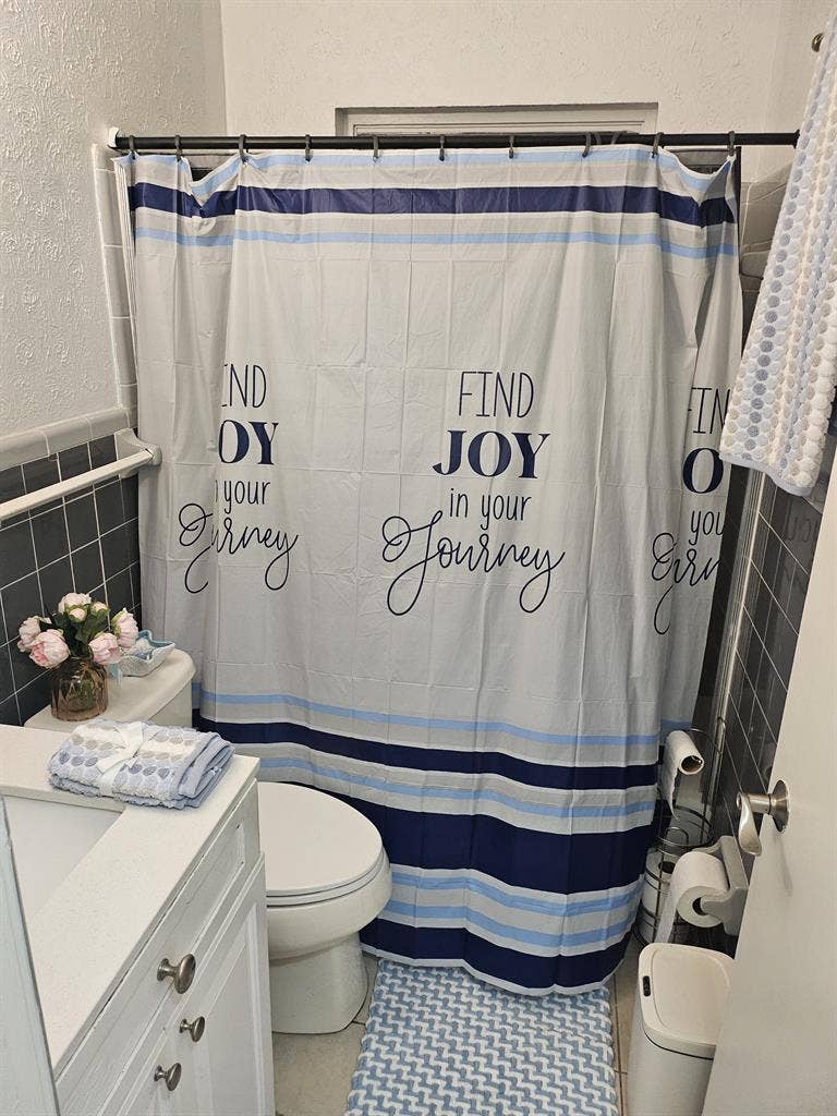 🏠 ROOM FOR RENT 🏠 📍 Sarasota