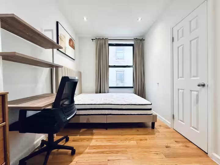 Room for Student or Professional