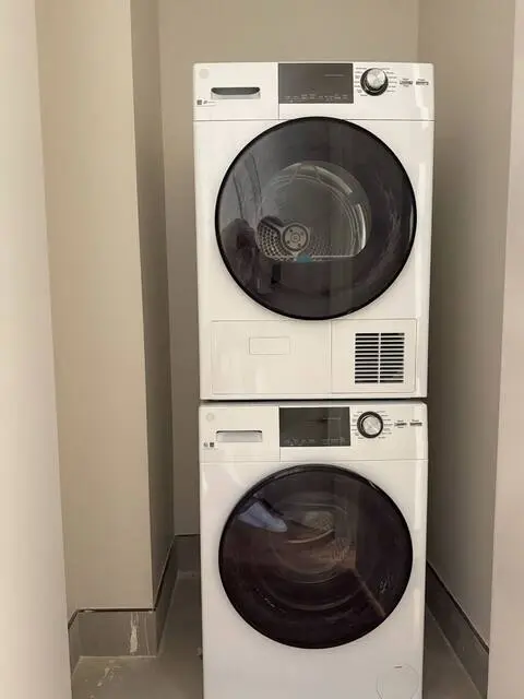 Room for Student or Professional