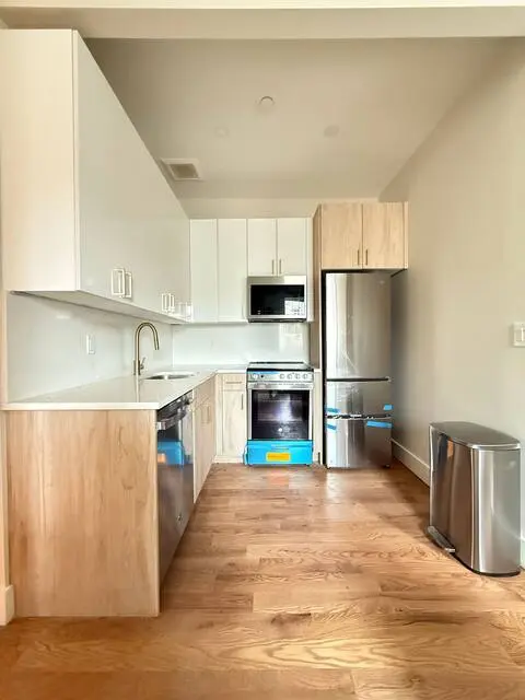 Room for Student or Professional