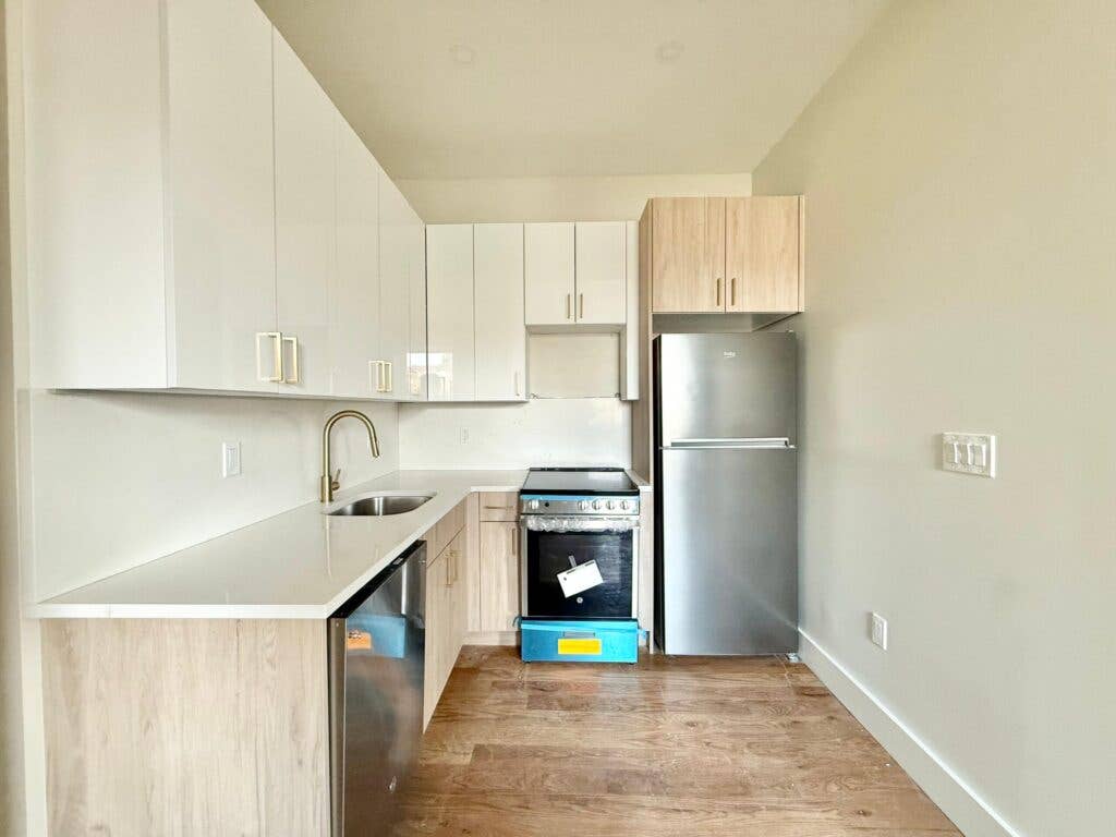 Room for Student or Professional