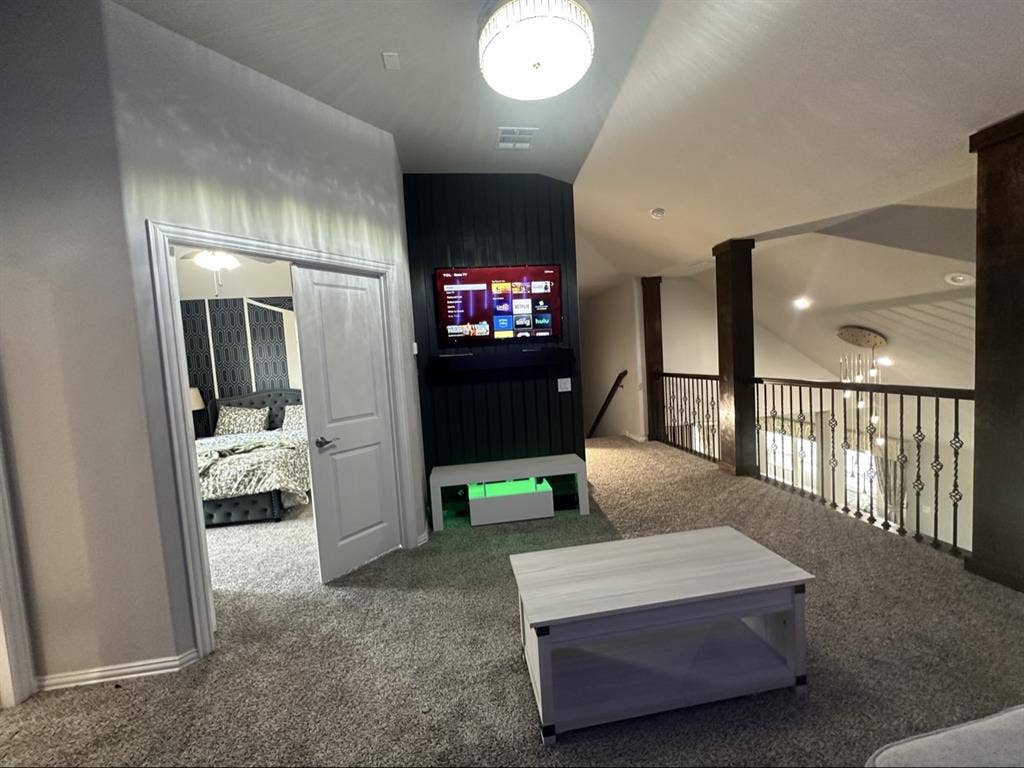 Private Furnished Bedroom