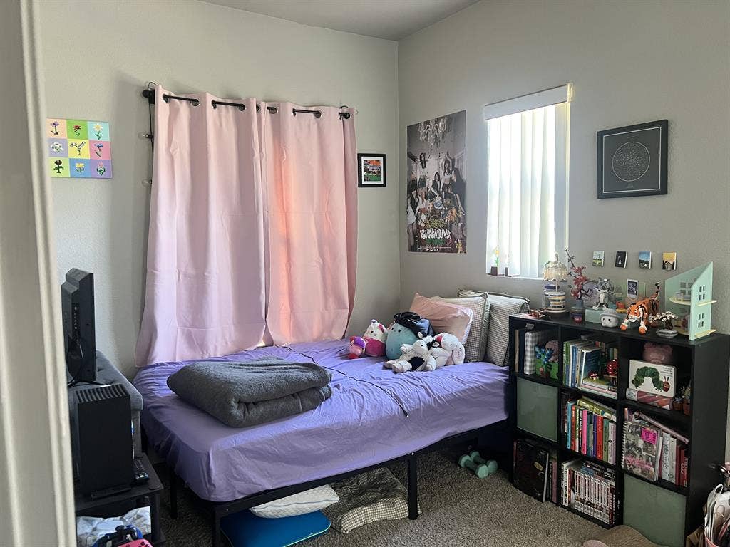 AVAILABLE ROOM LEASE TAKEOVER