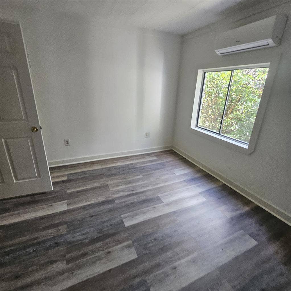 Private Room for Rent in Home