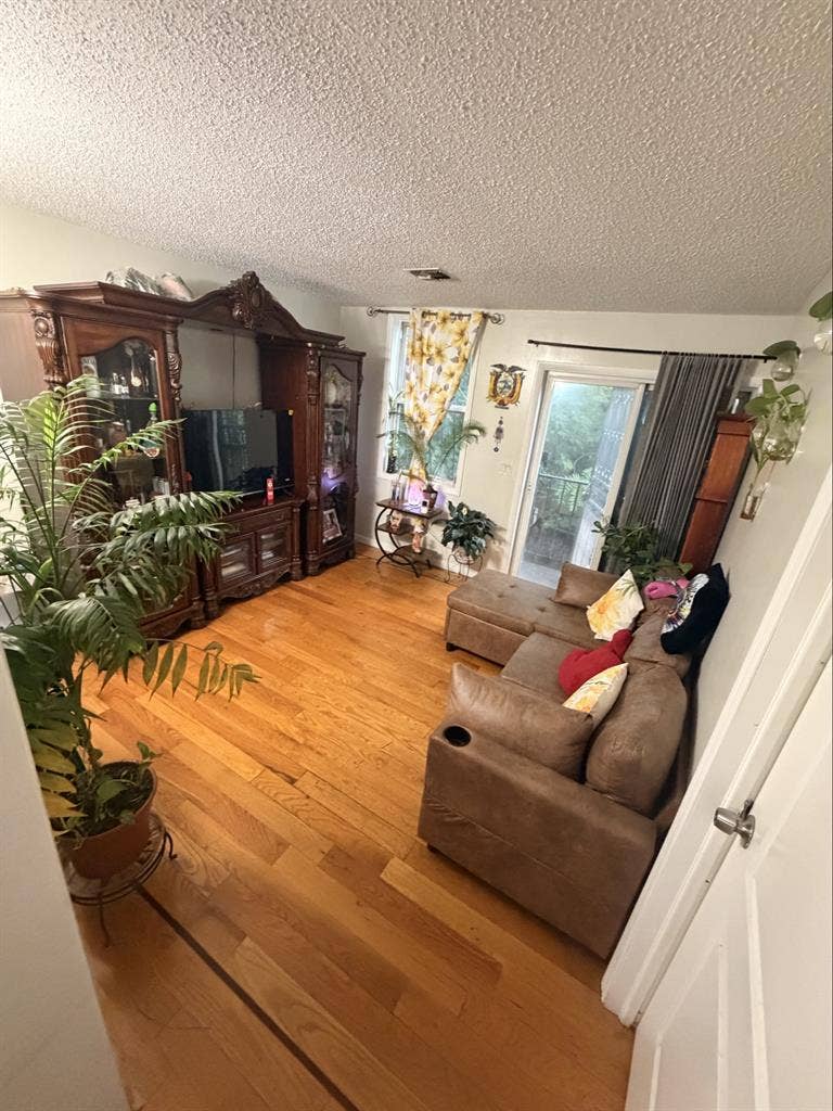 Fully Furnished Private Room