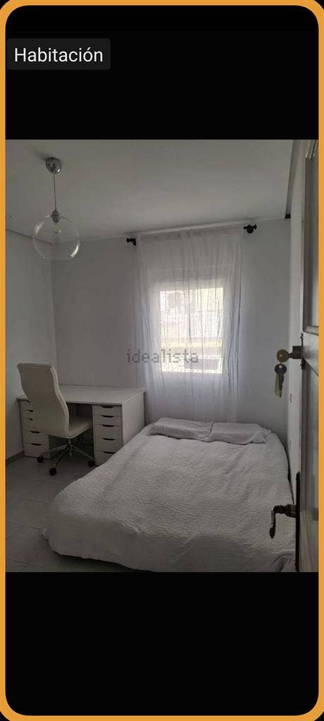 Busco compañero/a de piso.