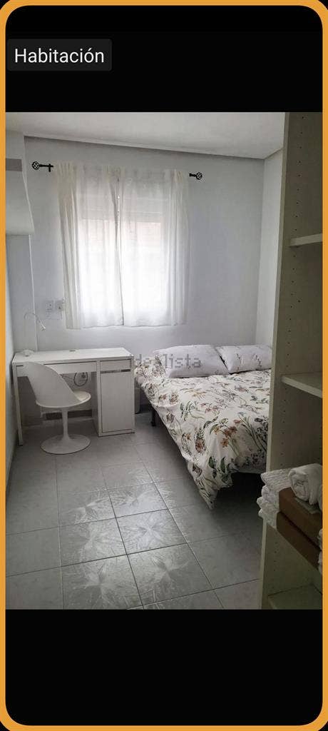 Busco compañero/a de piso.