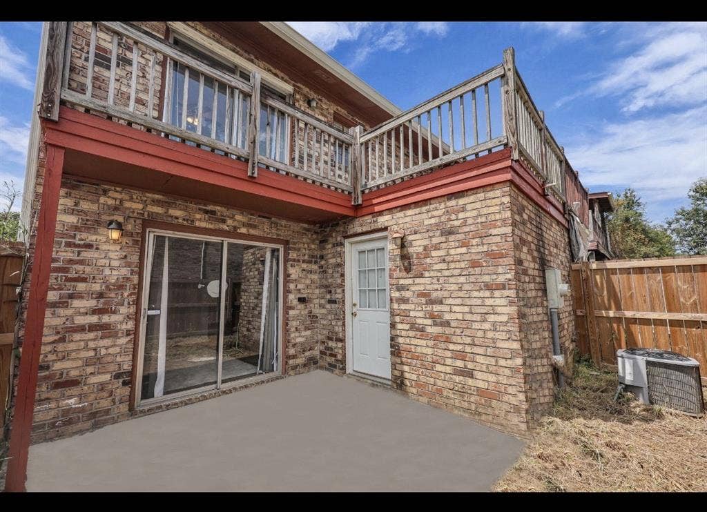 Room for rent in goose creekk