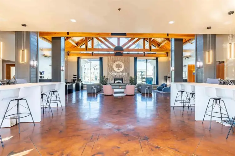 Copper Beech Sublease 3x3
