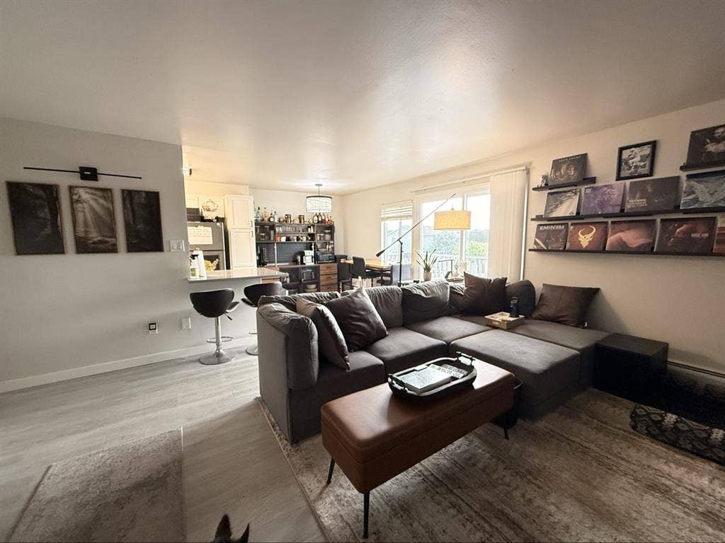 🏡 1 ROOMMATE WANTED - Arvada