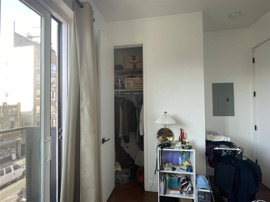Room in 2 bed/1 bath in Bed Stuy