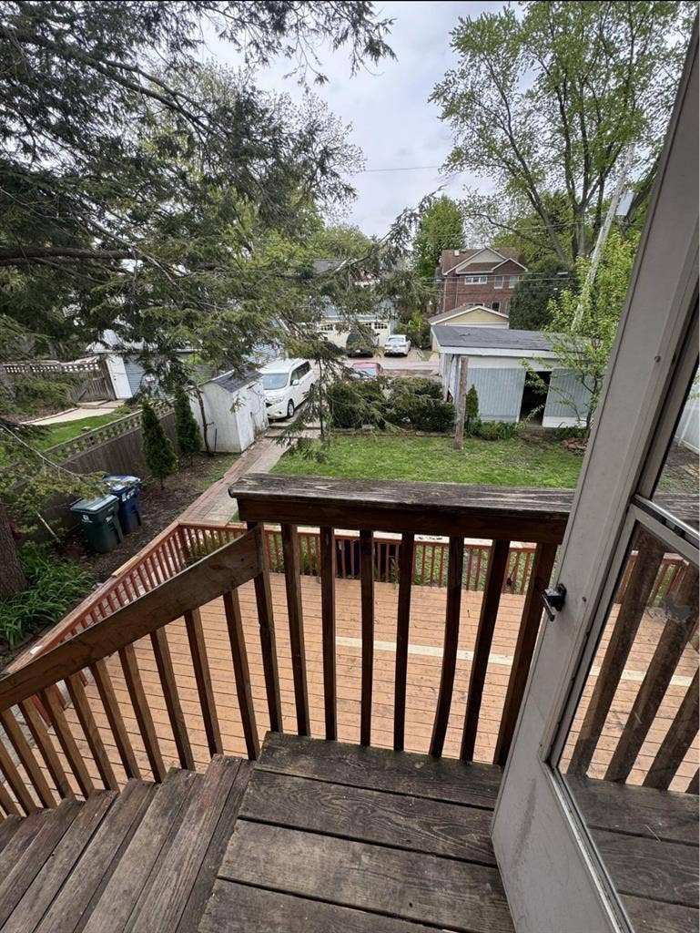 Couple Seeking Roommates by July 1
