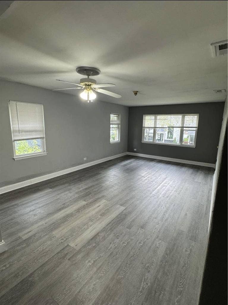 Couple Seeking Roommates by July 1