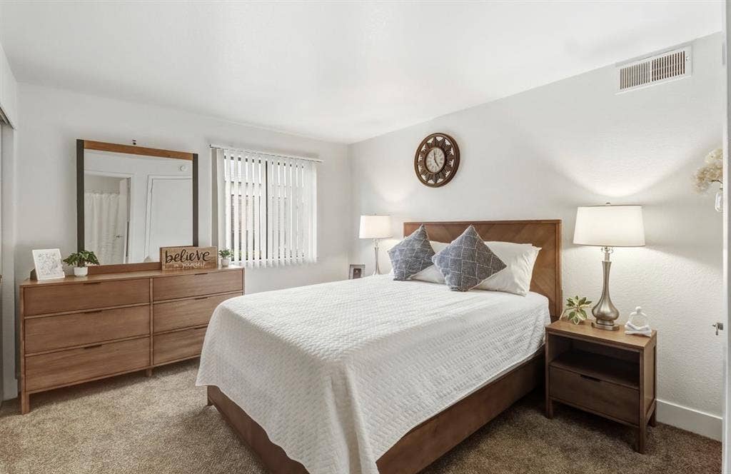 Room in Davis September 2026