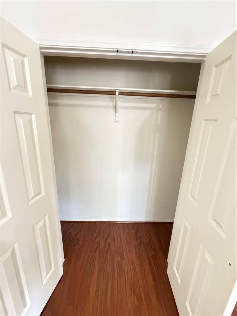 Large Private Room Rental clean