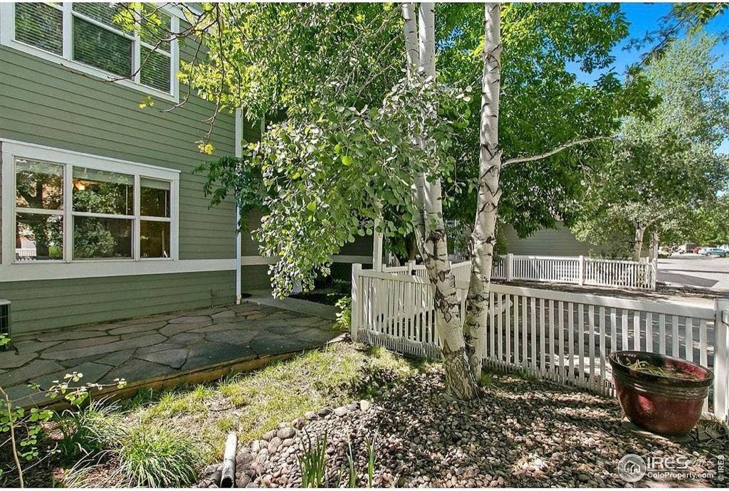Furnished Loveland Cozy Condo