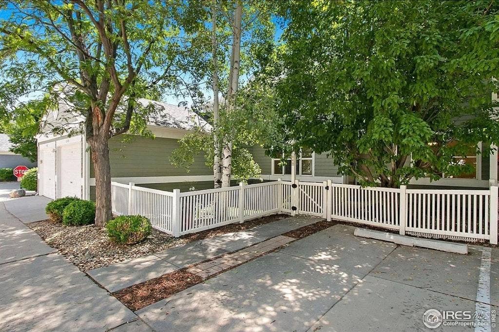 Furnished Loveland Cozy Condo