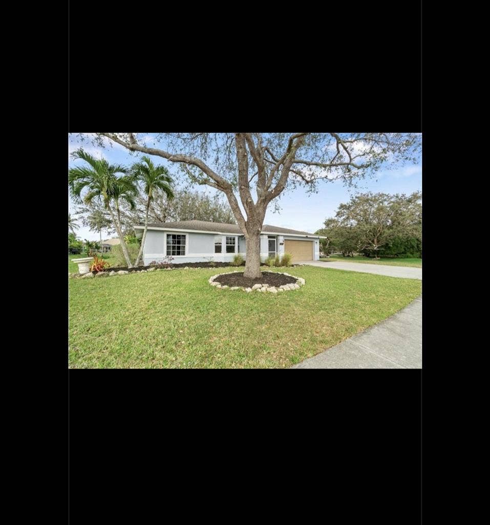 Looking for a Roomate