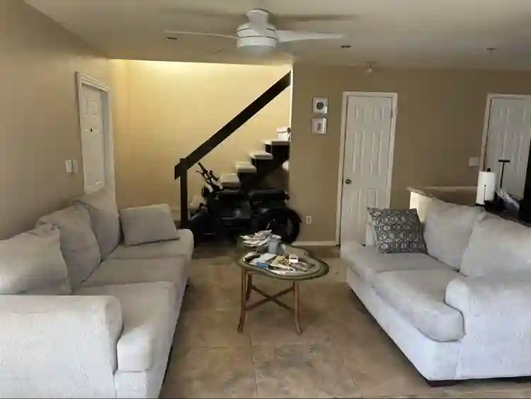 PALMETTO BAY ROOM