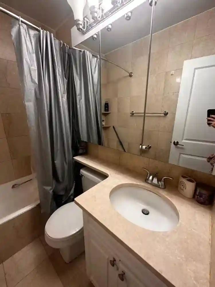 Bright UES Room + Private Bath