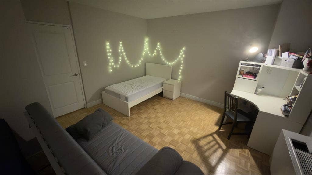 Bright UES Room + Private Bath