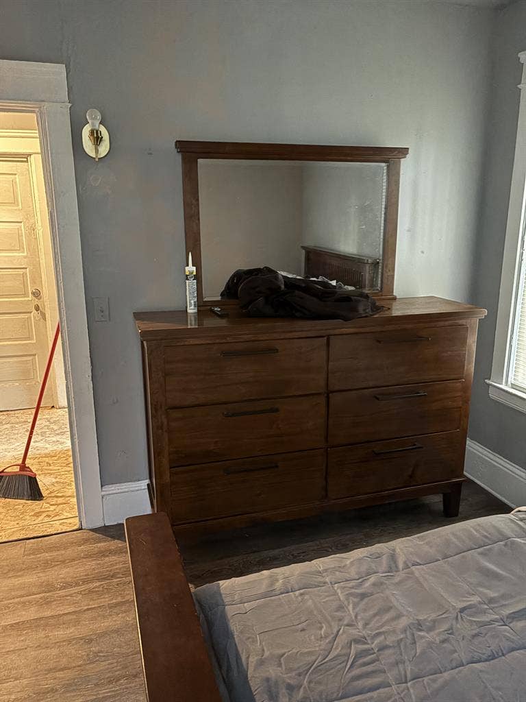 Bedroom for rent