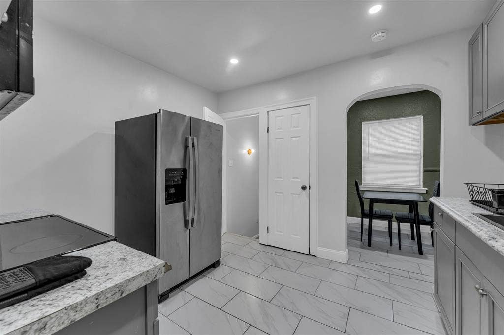 4 rooms for rent