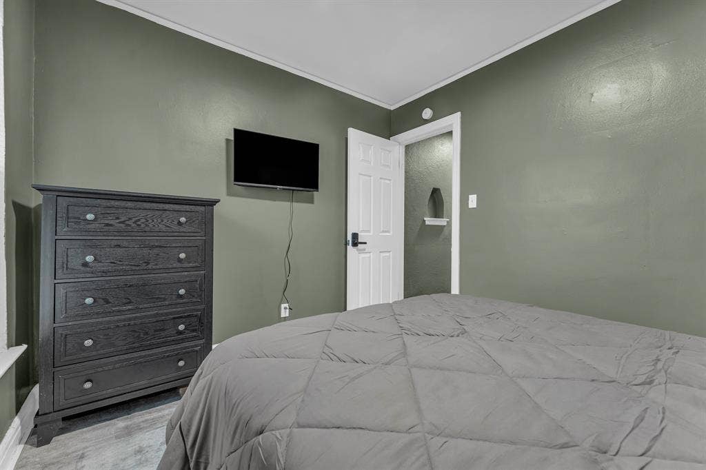 4 rooms for rent