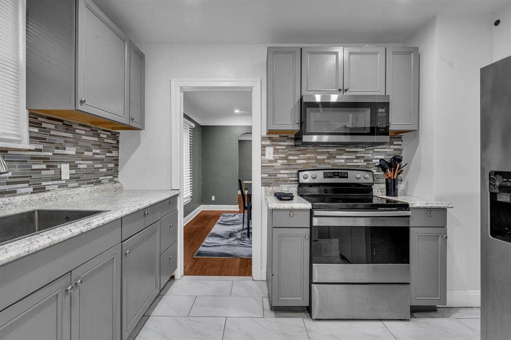 4 rooms for rent