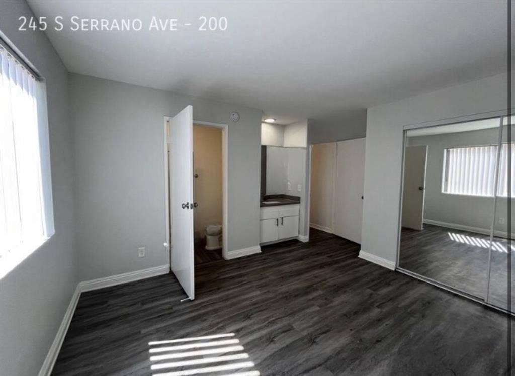 2 Bed 2 Bath in LA is move in ready