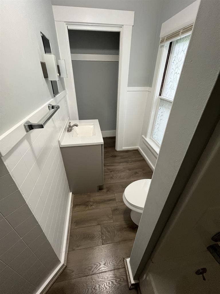Dover Room for Rent!