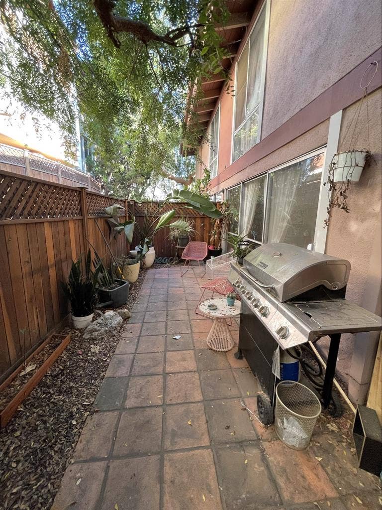 $1400/mo Room Avail in Culver City
