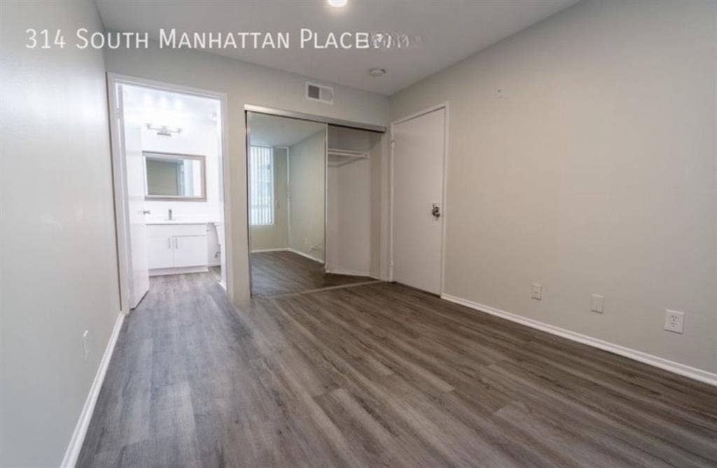 1 bed available in S Manhattan Pl