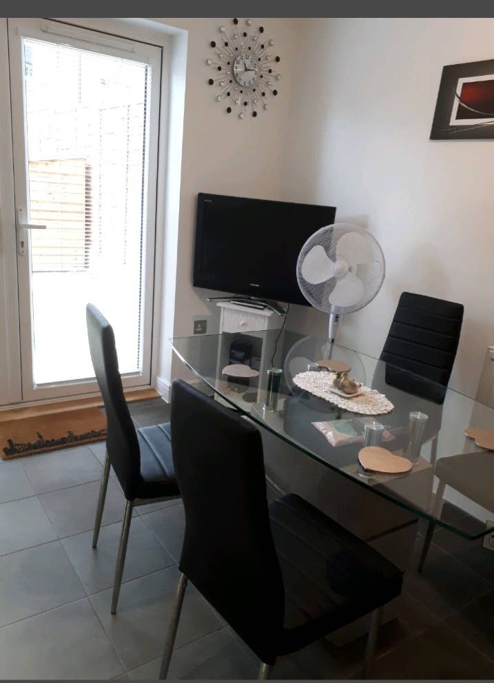 Double room for rent in Chigwell