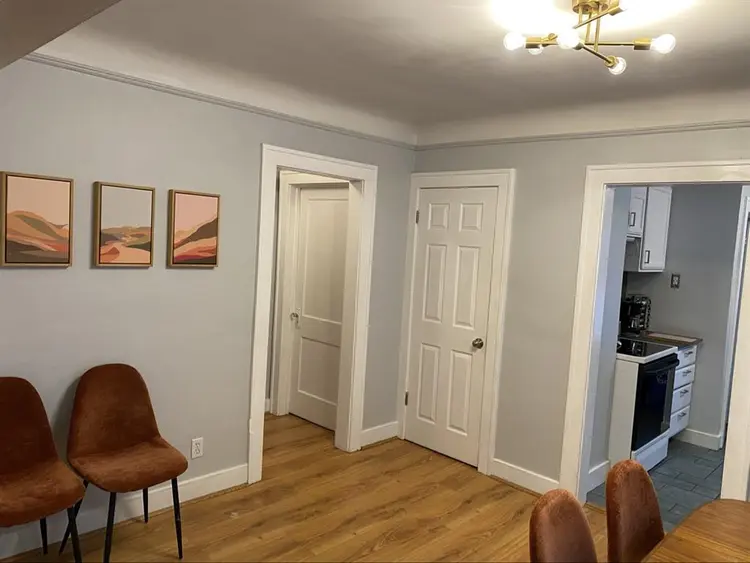 Private room in shared 4bdrm house