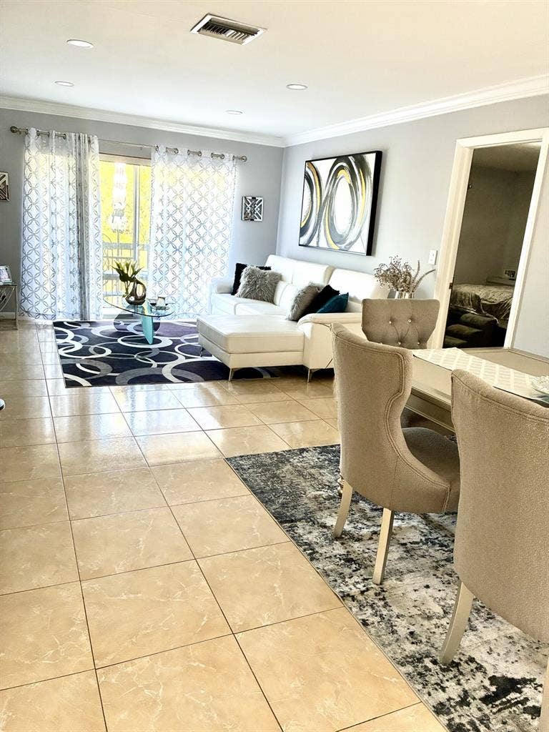 Room for rent in Delray Beach