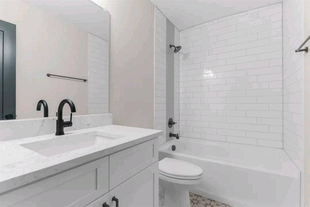Free Utilities, Private bathroom