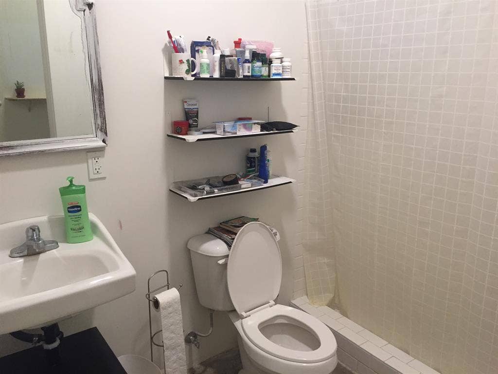 Live/Work Loft - Room for Rent