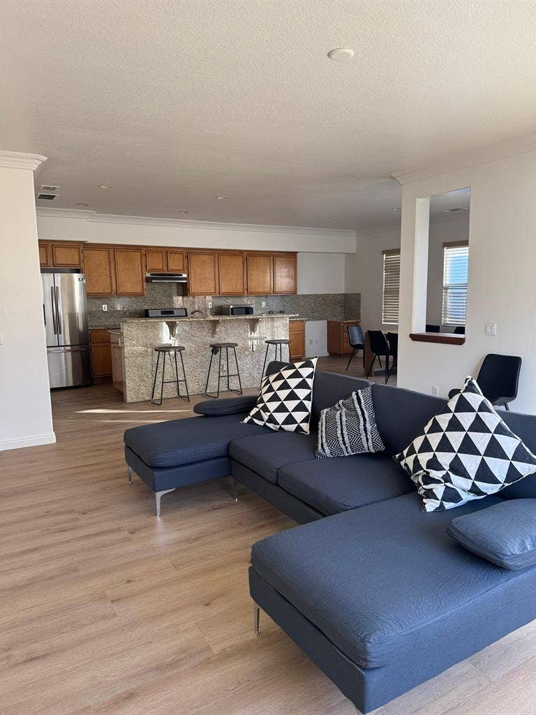 Furnished Room for Rent -Perris, CA