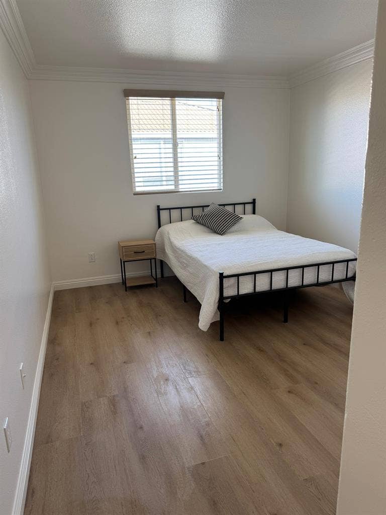 Furnished Room for Rent -Perris, CA
